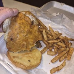 Pedalers Fork - Chicken sandwich and fries