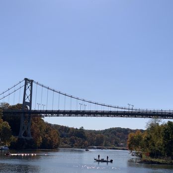 Hudson River Cruises - Boat Charters Near Me - Kingston, New York
