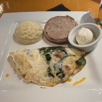 Midtown Cafe - Omellete with grits and an english muffin - Breakfast & Brunch Near Me - Nashville, Tennessee Midtown Cafe - Omellete with grits and an english muffin - Breakfast & Brunch Near Me - Nashville, Tennessee