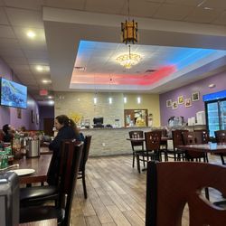 Pho Viet Royal - Inside