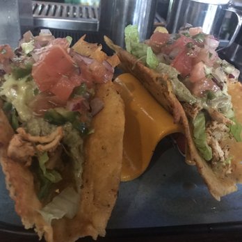 Rotten Ralph's Pub & Eatery - Keto Chicken Tacos - American Near Me - Philadelphia, Pennsylvania