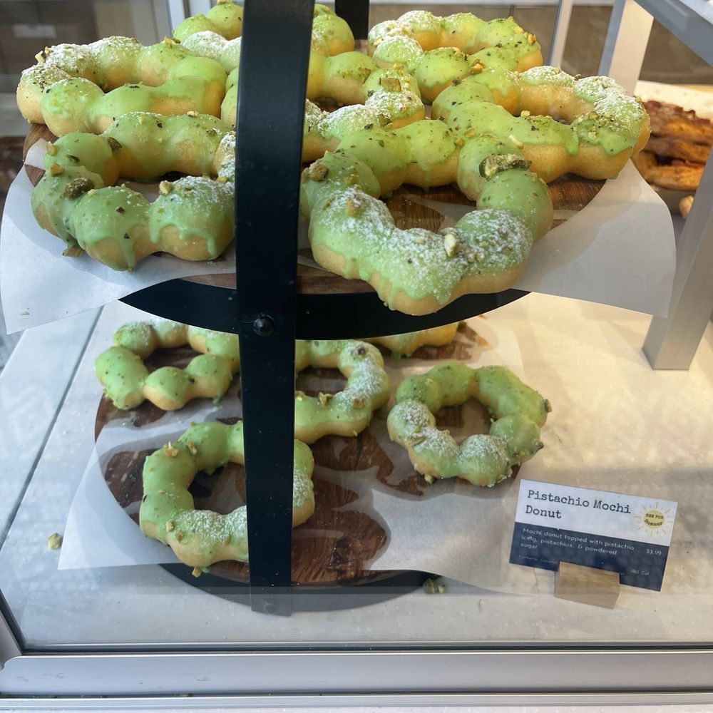 Paris Baguette - Bakeries Near Me - Aurora, Colorado