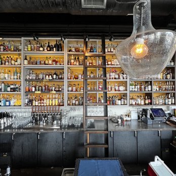 Woodblock - Bar - Cocktail Bars Near Me - Redmond, Washington