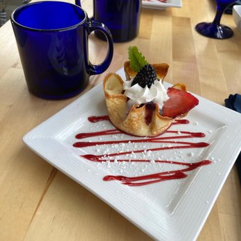 Marker 8 Hotel and Marina - Berry blintz danish and coffee - Hotels Near Me - St. Augustine, Florida