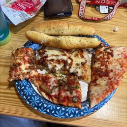 Sherrilli’s Pizzeria - Buffet $10 plate 1