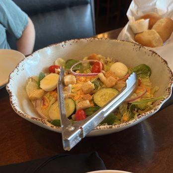 Brown Derby Wood Fired Steakhouse - Table Salad - American Near Me - Streetsboro, Ohio