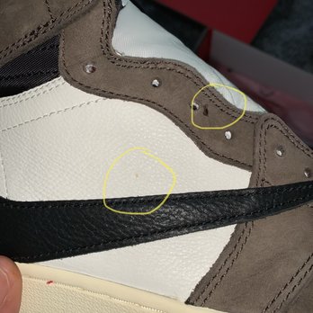PRSTG - Paint chipped by the Nike check. Another Mark by the shoe string laces. Look at the quality. Just look. 1300$ - Shoe Stores Near Me - Alameda, California