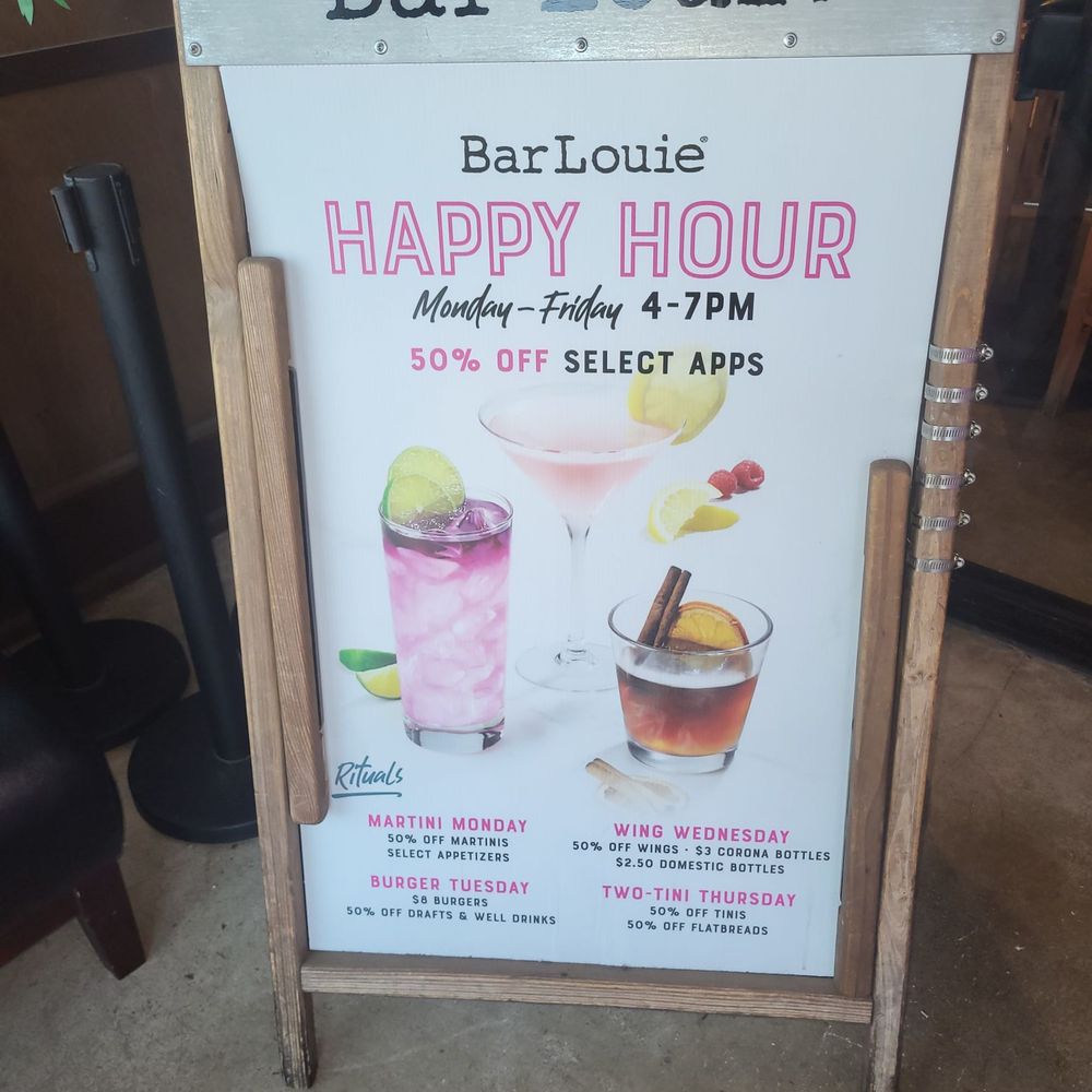 Bar Louie - Brier Creek - Bars Near Me - Raleigh, North Carolina