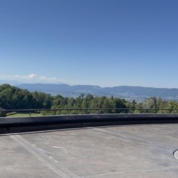 View from the front lobby looking out over the valley. Beautiful and clean. View from the front lobby looking out over the valley. Beautiful and clean.