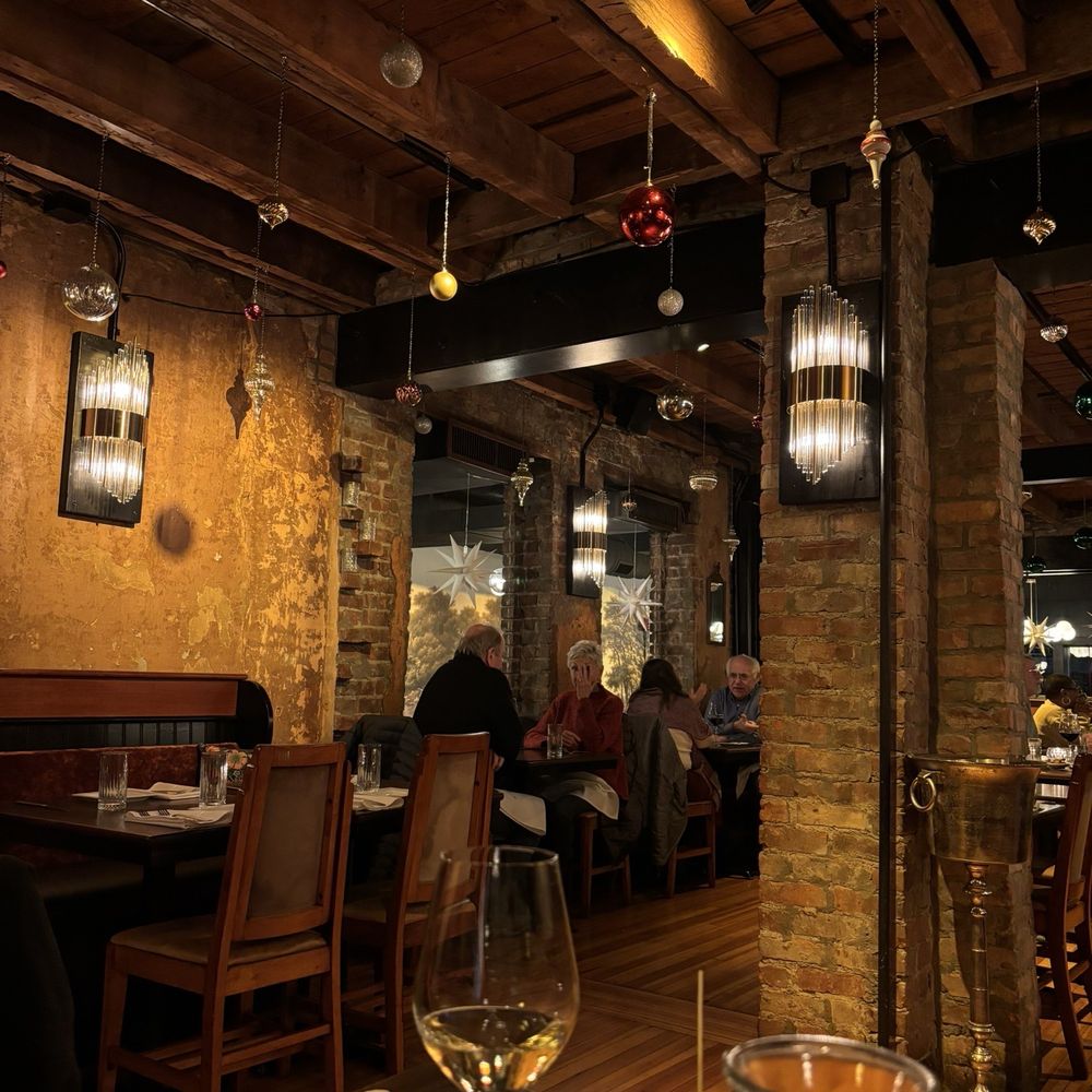 The Delaware Restaurant & Bar - inside of restaurant - New American Near Me - Albany, New York The Delaware Restaurant & Bar - inside of restaurant - New American Near Me - Albany, New York