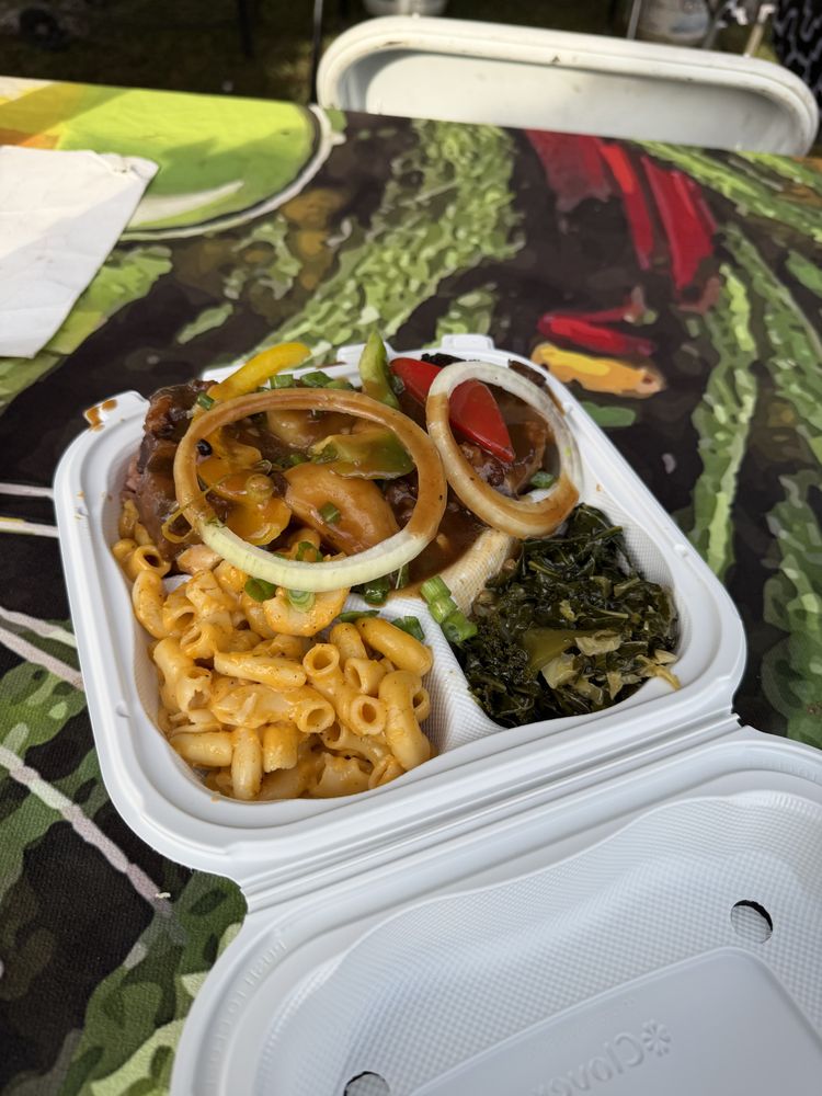 E & B Jamaican Food