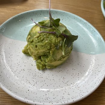 Bluestone Lane Tysons Boro Café - Side of Avocado Smash - Coffee & Tea Near Me - Mclean, Virginia