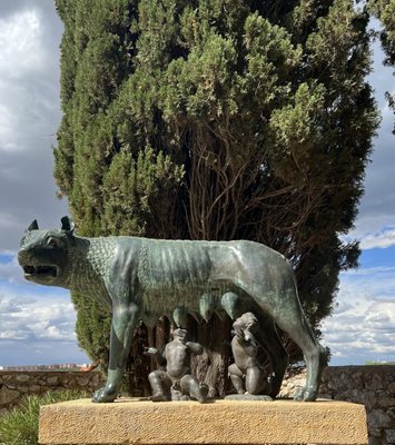 Passeig Arqueològic by null