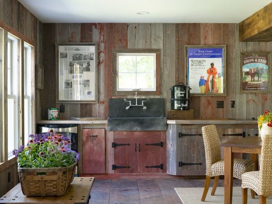 Menemsha Inn & Cottages by null