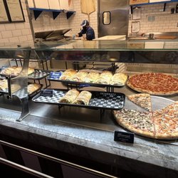 Bonanno's New York Pizzeria - Luxor Food Court - Stromboli