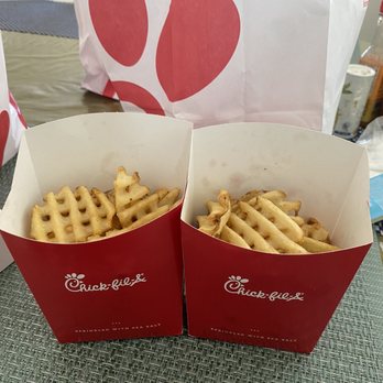 Chick-fil-A - Please large means large - Fast Food Near Me - Northridge, California Chick-fil-A - Please large means large - Fast Food Near Me - Northridge, California