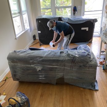 Eagle Star Moving - Movers Near Me - Burbank, California Eagle Star Moving - Movers Near Me - Burbank, California