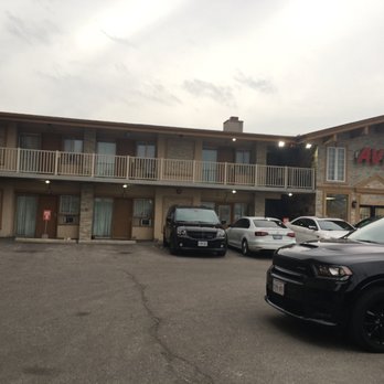 Marigold Hotel - Hotels Near Me - Brampton, Ontario