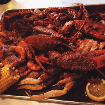 Crab Avenue - Lobster, Shrimp and Crawfish with the Cajun mix seasoning - Seafood Near Me - Glendale, California Crab Avenue - Lobster, Shrimp and Crawfish with the Cajun mix seasoning - Seafood Near Me - Glendale, California