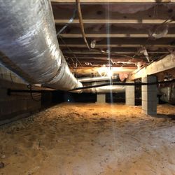 Carolina Mold Solutions - Before Crawlspace