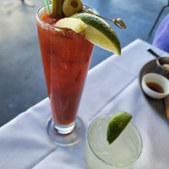 Crossroads Kitchen - Bloody mary - Vegan Near Me - Los Angeles, California