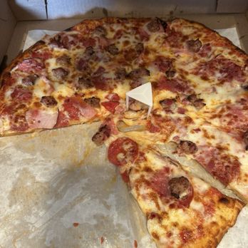 Uptown Pizza - Pizza Near Me - Oxnard, California Uptown Pizza - Pizza Near Me - Oxnard, California