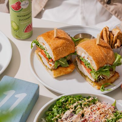 Pura Vida Miami by null