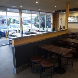 Zarraffa's Coffee - Interior.