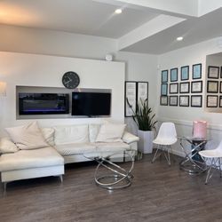 Covina Smile Dentistry - Comfortable waiting room