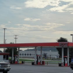 Giant Foods Store