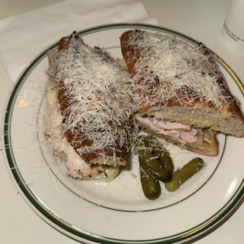 Joliet Restaurant and Bar - Turkey sandwich - Cafes Near Me - Playa Vista, California