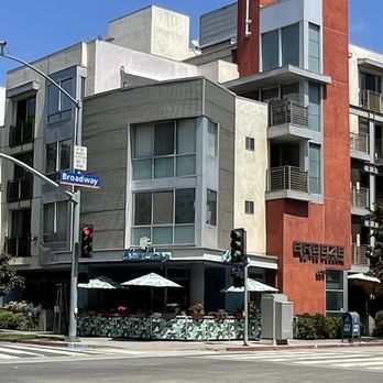 Blue Daisy - Outside Blue Daisy - Creperies Near Me - Santa Monica, California