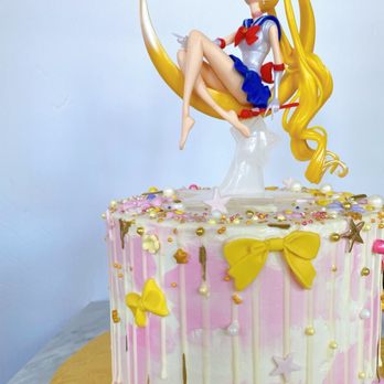 Whisk Cake Creations - Sailor Moon themed cake - Bakeries Near Me - Alameda, California