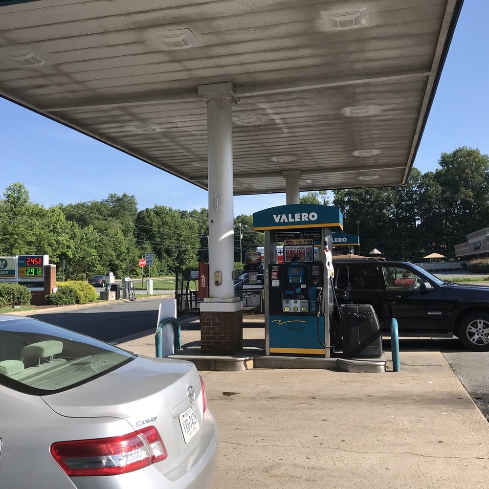 Fas Mart/Valero - a car at a gas station - Gas Stations Near Me - Fredericksburg, Virginia