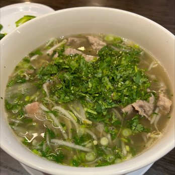 Pho Che - 8. Rare Steak and Brisket Pho - Vietnamese Near Me - Flushing, New York