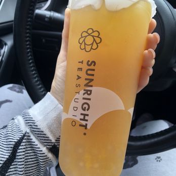 Sunright Tea Studio - Mango - Bubble Tea Near Me - Artesia, California