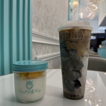 Coconut Jelly King - Mango Coconut Jelly and Coconut Latte - Desserts Near Me - Alhambra, California
