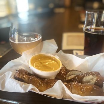 Huntsman Tavern - House beer pretzels and a couple of cold ones. - Pubs Near Me - Sparks, Nevada Huntsman Tavern - House beer pretzels and a couple of cold ones. - Pubs Near Me - Sparks, Nevada