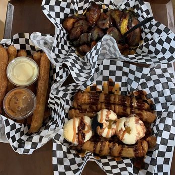 Dulce Canella - Churros with lechera and ice cream & platanos - Ice Cream & Frozen Yogurt Near Me - Norwalk, California Dulce Canella - Churros with lechera and ice cream & platanos - Ice Cream & Frozen Yogurt Near Me - Norwalk, California