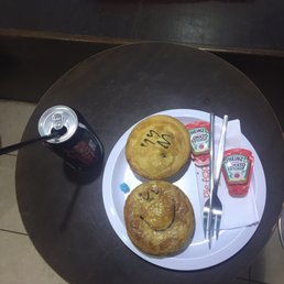 Pies! Pies!