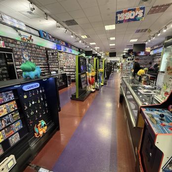 High Score Video Games - Video Game Stores Near Me - Eden Prairie, Minnesota
