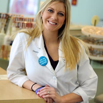 Derma Skin Care Clinic - Our Aesthetican: Stephanie - Medical Spas Near Me - West Bend, Wisconsin Derma Skin Care Clinic - Our Aesthetican: Stephanie - Medical Spas Near Me - West Bend, Wisconsin