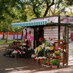 Siete Flores - Quiosco de flores en la Plaza de los Sitios