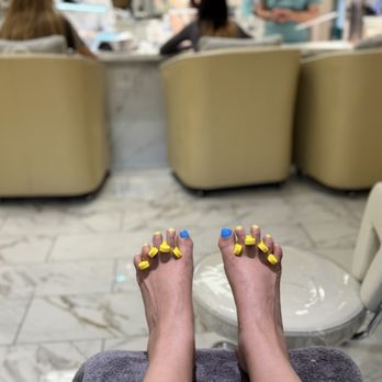 Eagle Beauty Lounge - Toes for Ukraine! Waiting for my topcoat. - Nail Salons Near Me - Boise, Idaho