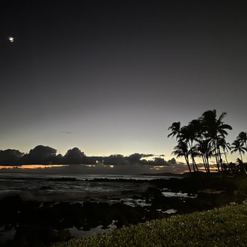 RumFire Poipu Beach - Beautiful view outside - Seafood Near Me - Koloa, Hawaii RumFire Poipu Beach - Beautiful view outside - Seafood Near Me - Koloa, Hawaii