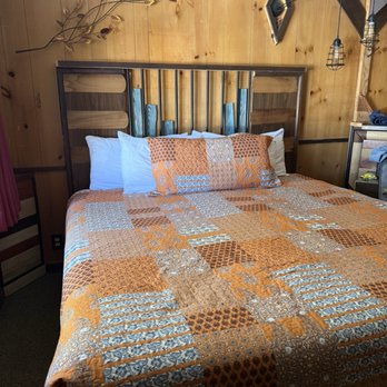 Caboose Motel & Gift Shop - Nice bed- notice decor! - Hotels Near Me - Durango, Colorado Caboose Motel & Gift Shop - Nice bed- notice decor! - Hotels Near Me - Durango, Colorado