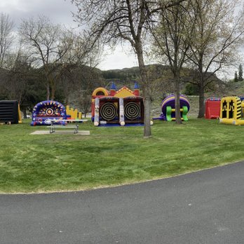 509 Jumpers - Grand Cooley Festival - Bounce House Rentals Near Me - Yakima, Washington