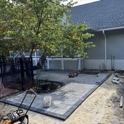 Ed’s Landscaping and Hardscaping - Ep henry paver patio