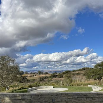 Presqu'ile Winery - Wineries Near Me - Santa Maria, California