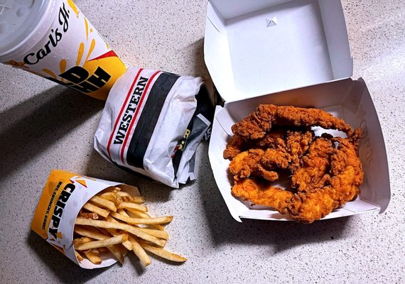 Photo of Carl's Jr - Sacramento, CA, US. carl's jr (delivered by doordash) - sacramento